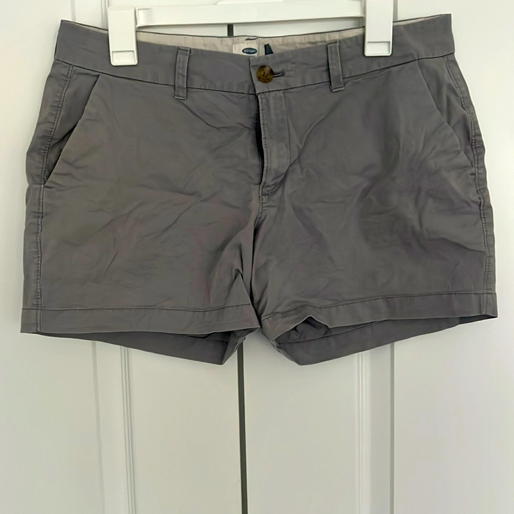 Gray Old Navy Shorts / 3” Inseam